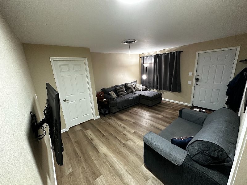 Furnished Finder property 611629_1 photo 8