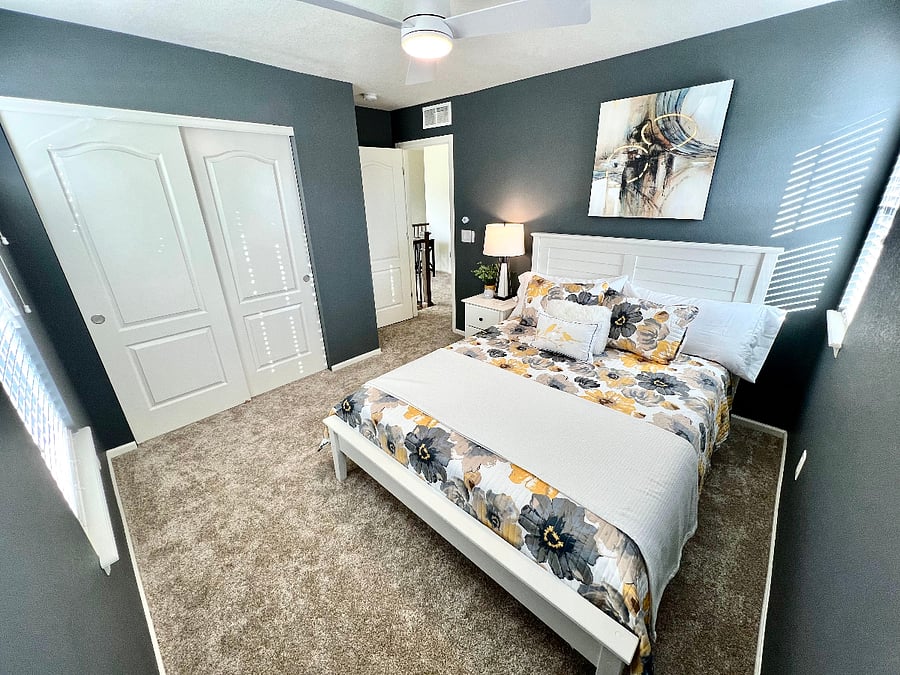 3rd bedroom with queen bed