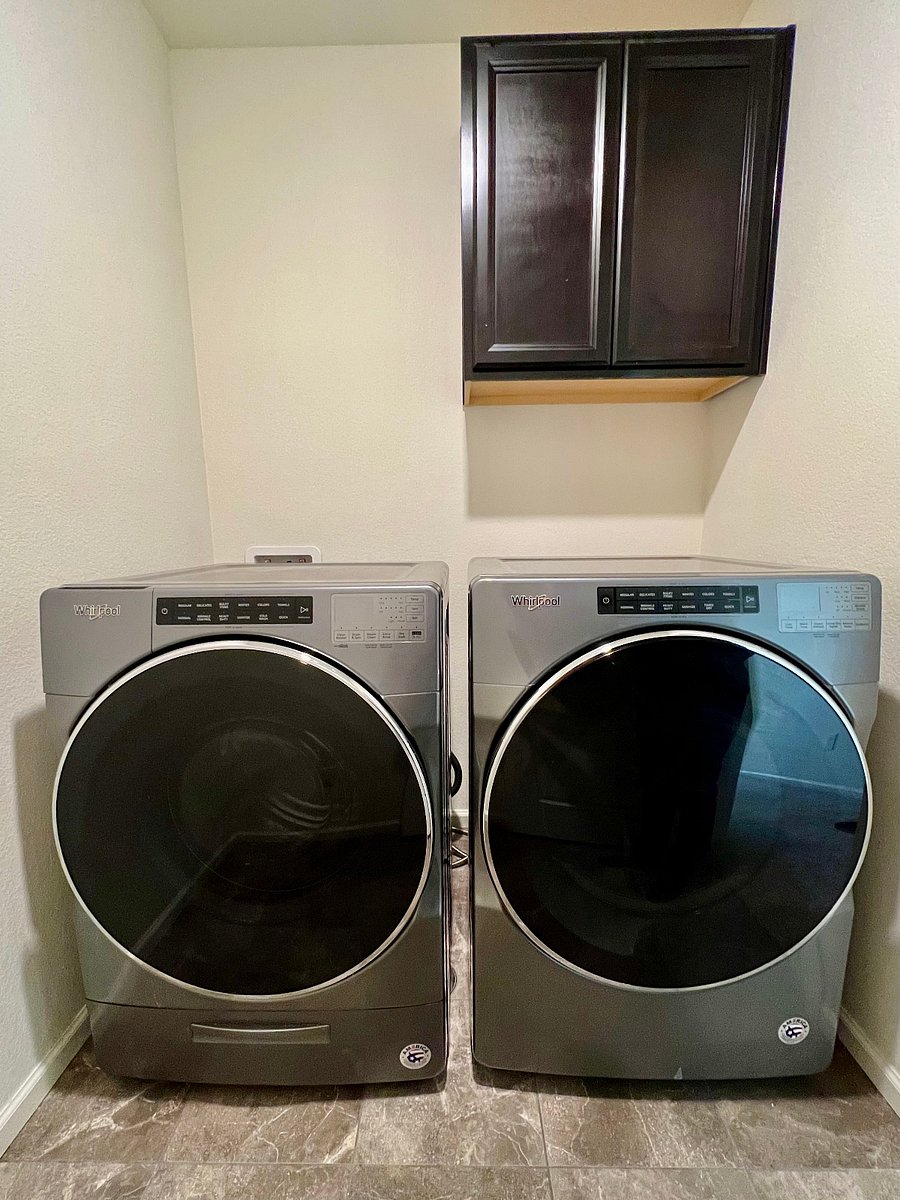 Washer and Dryer on 2nd floor