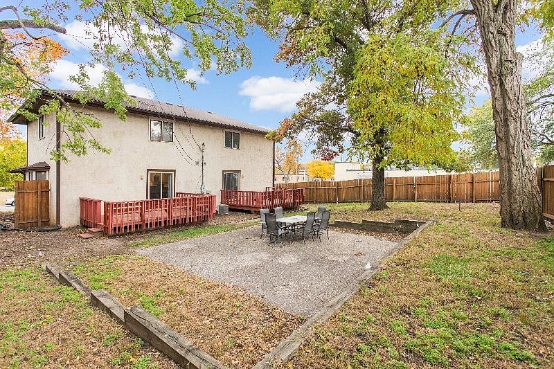 Furnished Finder property 611634_1 photo 21