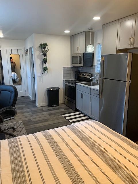Furnished Finder property 611669_1 photo 4