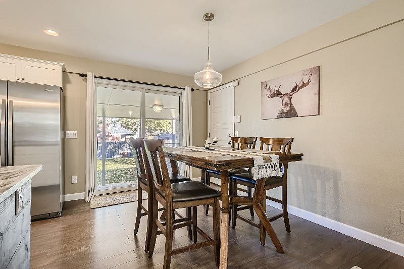 Dining room - solid wood, counter height table, with built in leaf for extra room