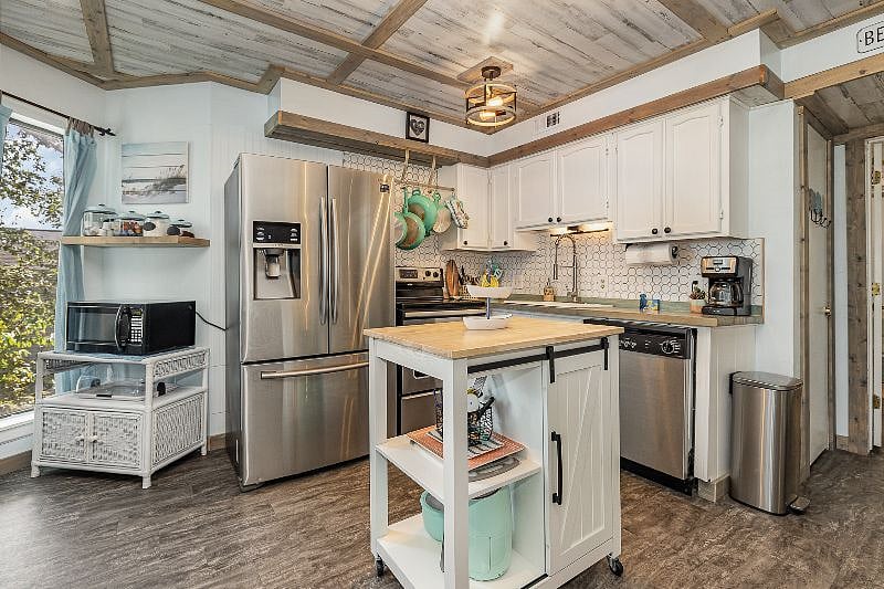 Furnished Finder property 611712_1 photo 22