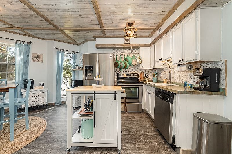 Furnished Finder property 611712_1 photo 5