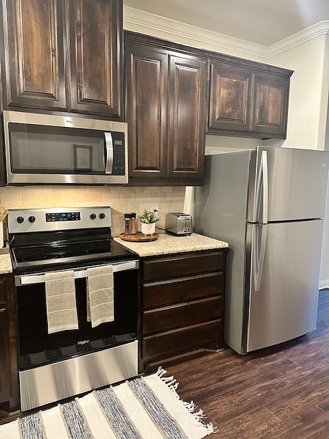 Furnished Finder property 611756_1 photo 17