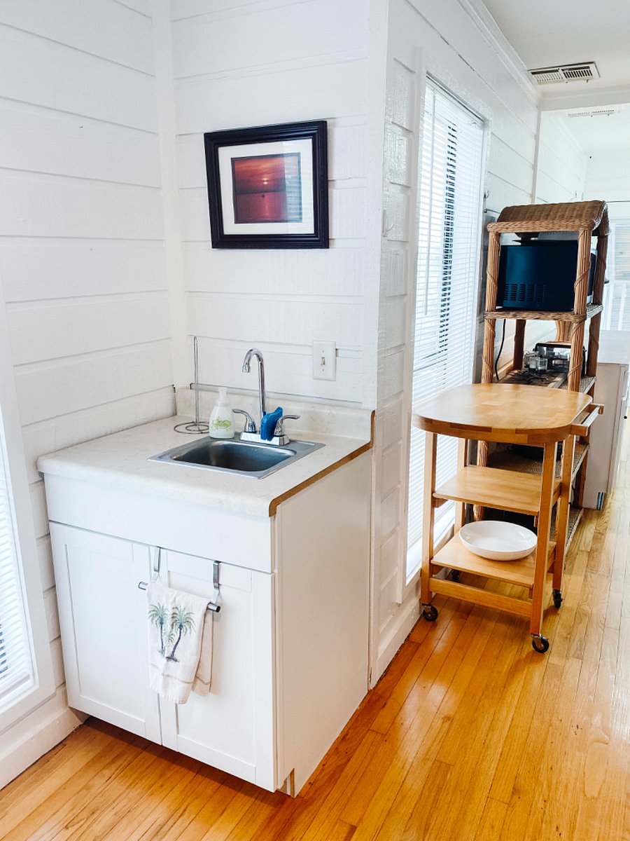 Furnished Finder property 611805_1 photo 22