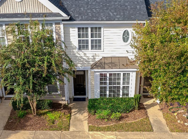 Furnished Finder property 611810_1 photo 3