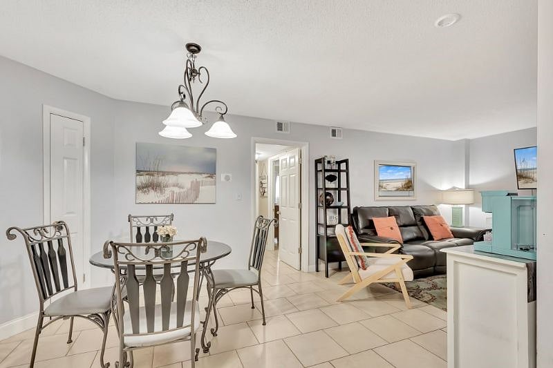 Furnished Finder property 611831_1 photo 4
