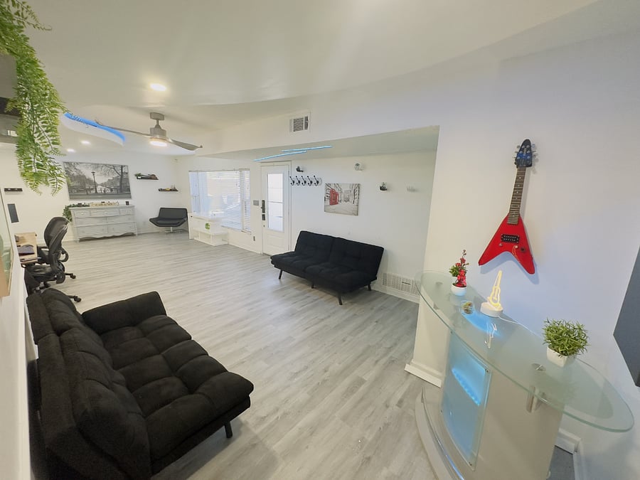 Furnished Finder property 611835_2 photo 4