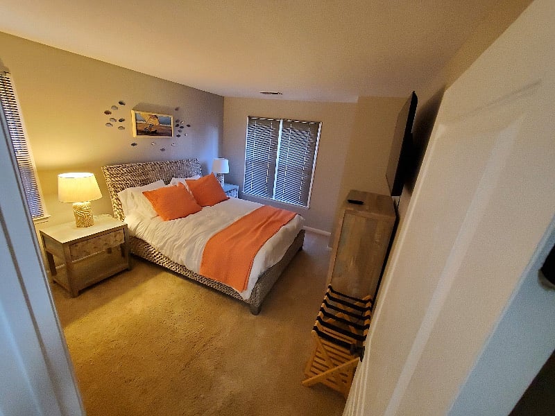 2nd Bedroom - Queen Size Bed