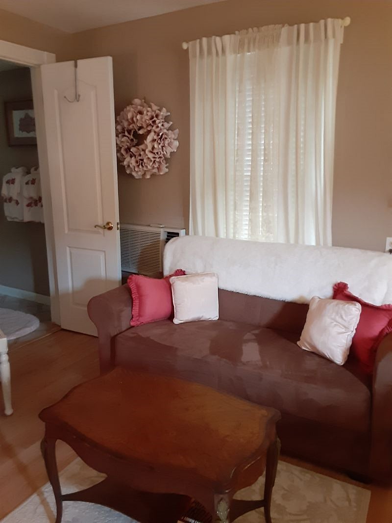 Furnished Finder property 611842_1 photo 7