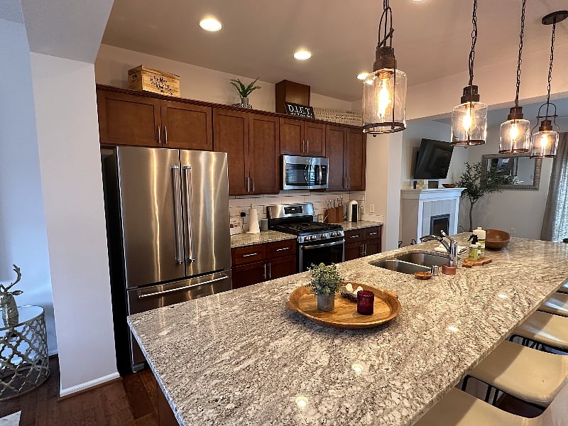 Furnished Finder property 611857_1 photo 7