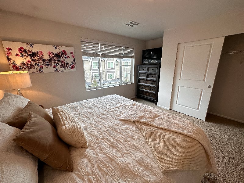 Furnished Finder property 611857_1 photo 14
