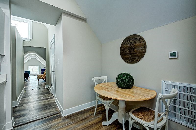 Furnished Finder property 611869_1 photo 8