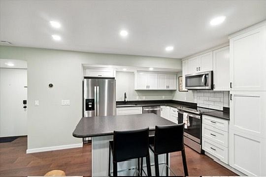 Furnished Finder property 611887_1 photo 7
