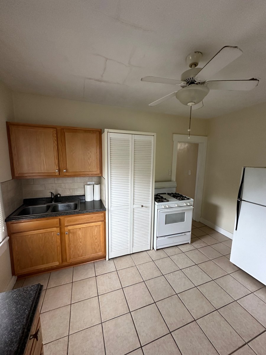 Furnished Finder property 611908_1 photo 16