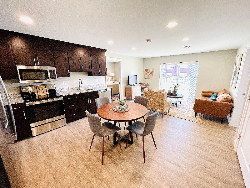 Furnished Finder property 611933_1 photo 4