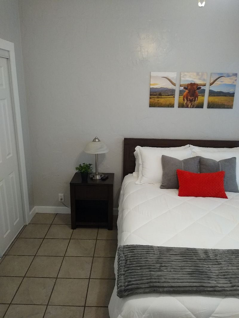 Furnished Finder property 611951_1 photo 9