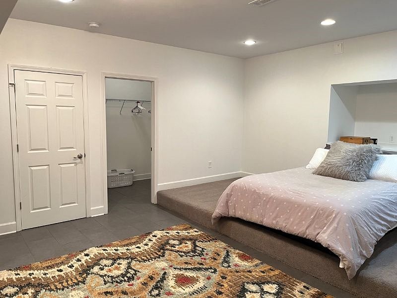 Furnished Finder property 611975_1 photo 16