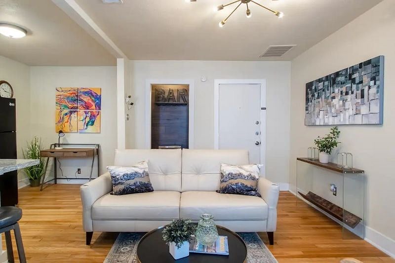 Furnished Finder property 612021_1 photo 8