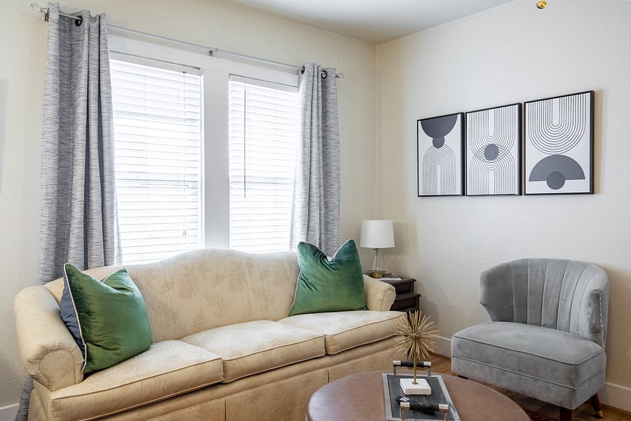 Furnished Finder property 612021_2 photo 4