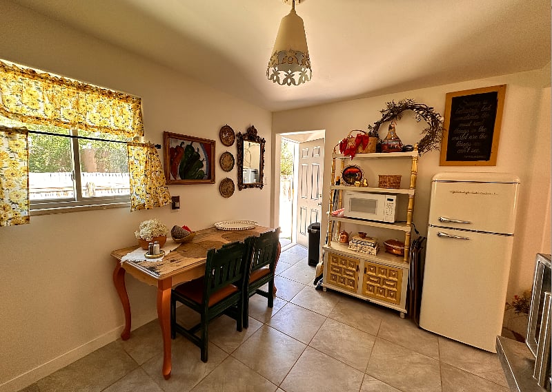 Furnished Finder property 612036_1 photo 15