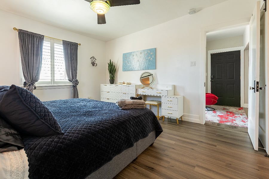 Furnished Finder property 612107_2 photo 13