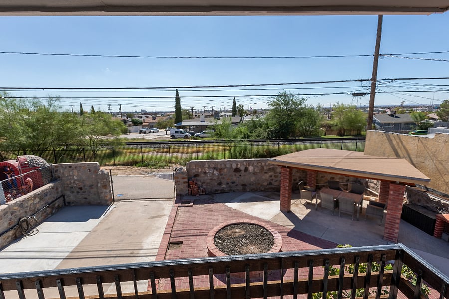 Furnished Finder property 612107_2 photo 26