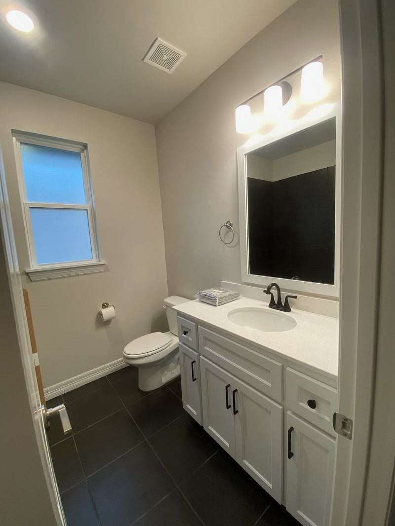 Furnished Finder property 612125_1 photo 8