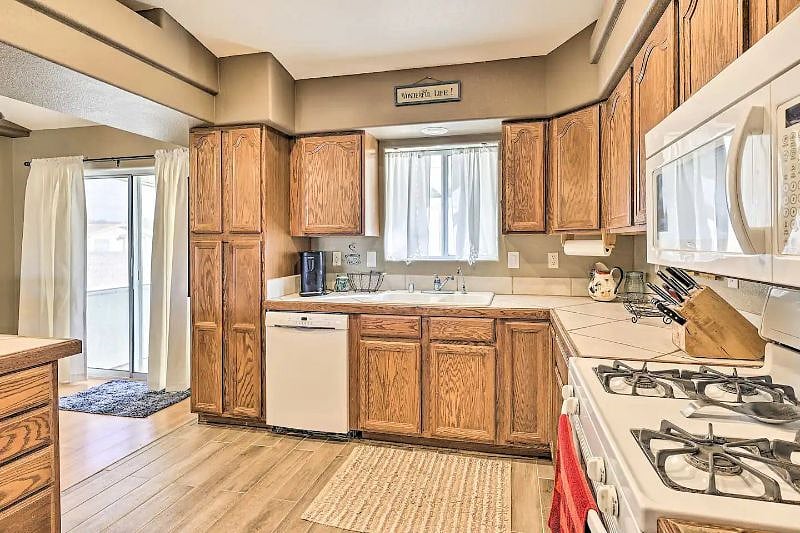 Furnished Finder property 612157_1 photo 9