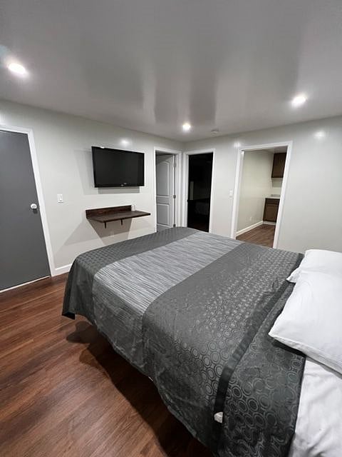 Furnished Finder property 612190_1 photo 3