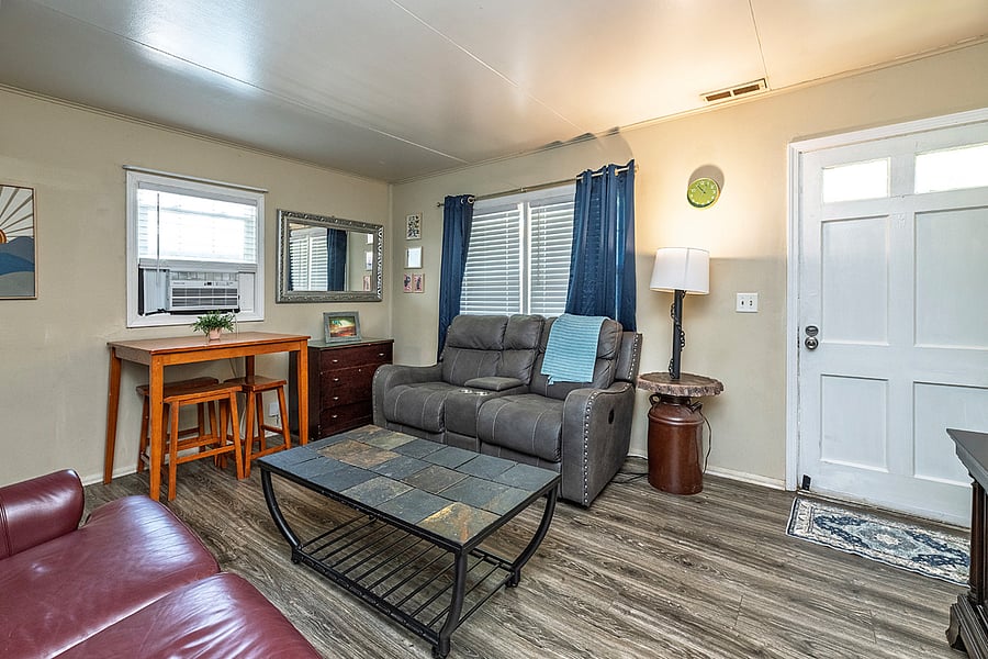 Furnished Finder property 612221_1 photo 8