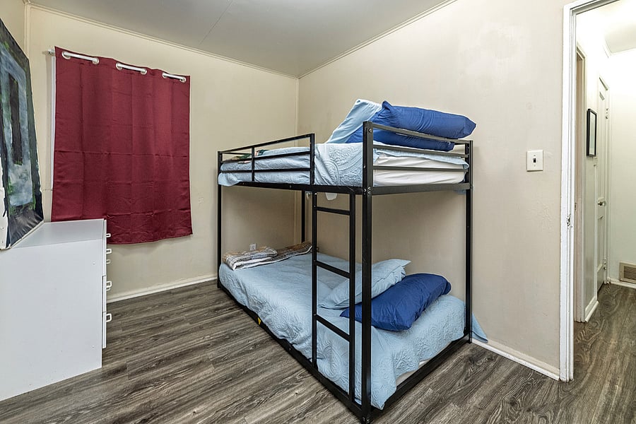 Furnished Finder property 612221_1 photo 13