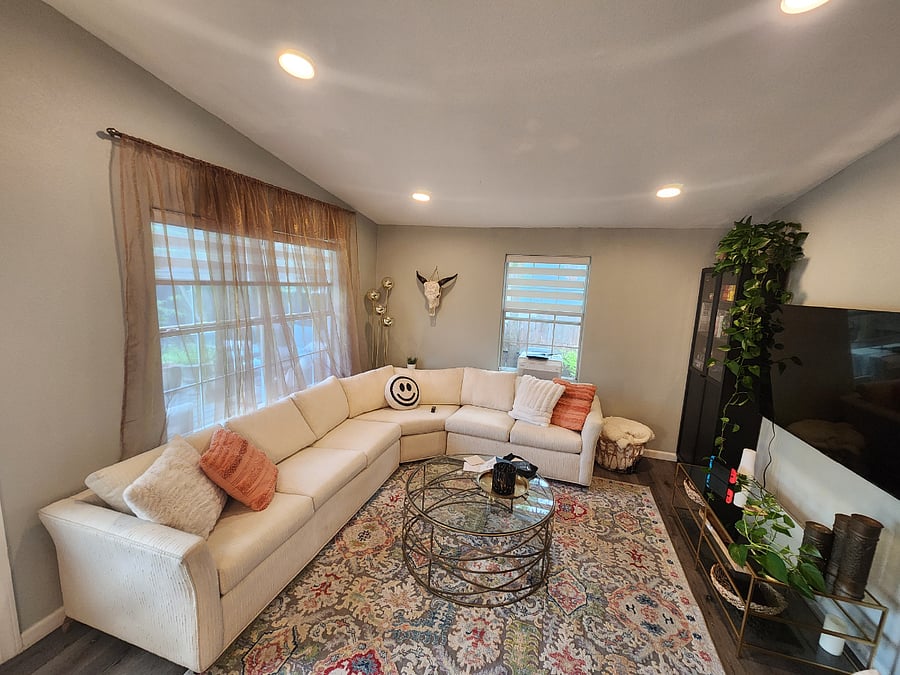 Furnished Finder property 612245_1 photo 6