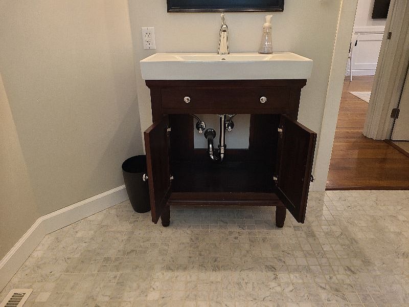 Furnished Finder property 612273_1 photo 17