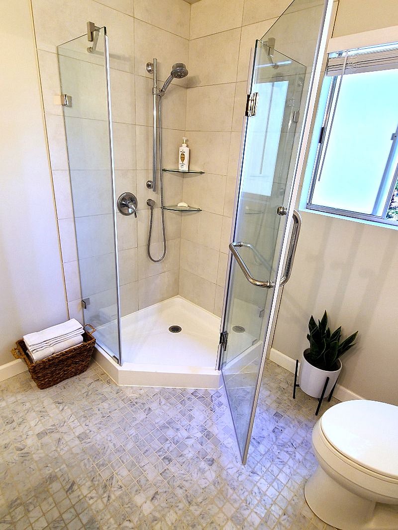 Furnished Finder property 612273_1 photo 15