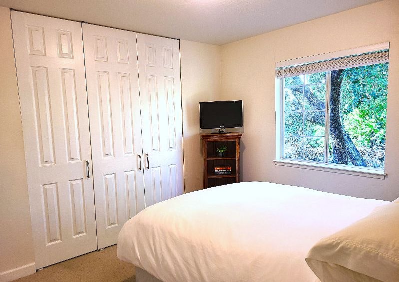 Furnished Finder property 612273_1 photo 18