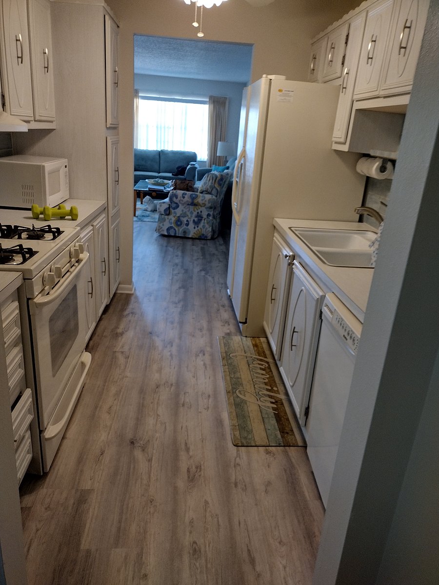 Furnished Finder property 612296_1 photo 16