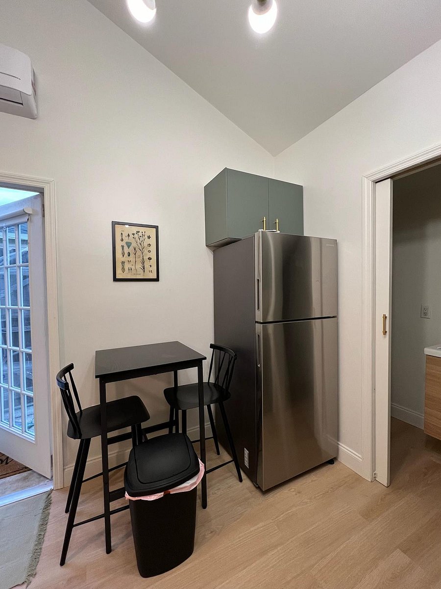 Furnished Finder property 612301_2 photo 10