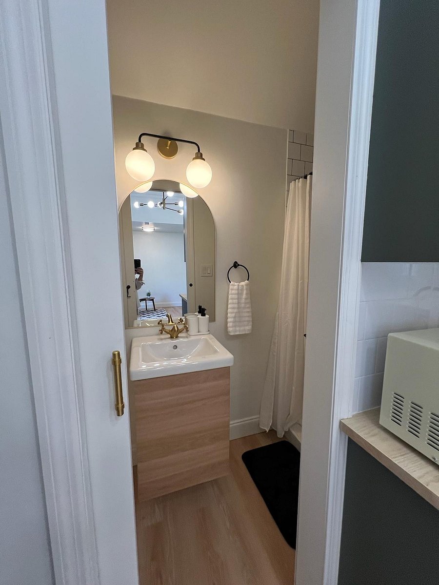 Furnished Finder property 612301_2 photo 7