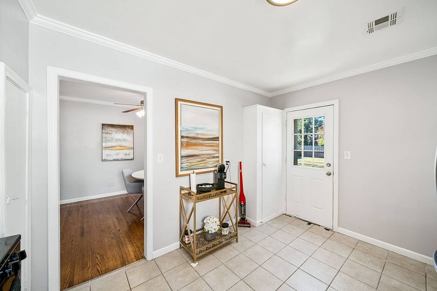 Furnished Finder property 612352_1 photo 6