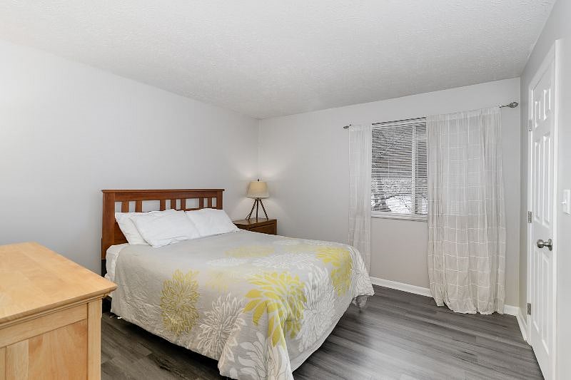 Furnished Finder property 612357_1 photo 8