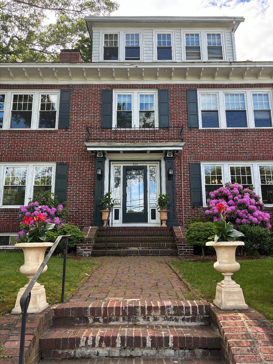 Furnished Finder property 612363_2 photo 17