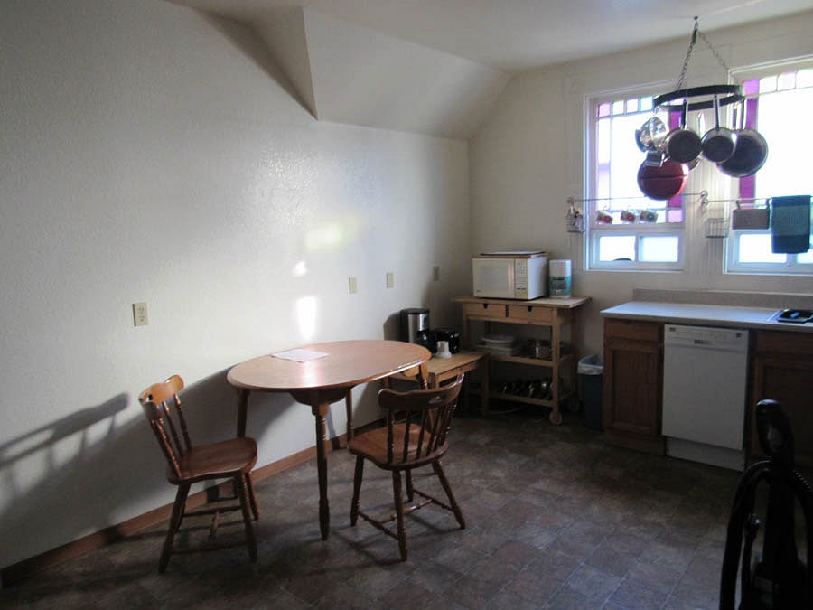Furnished Finder property 612380_5 photo 6