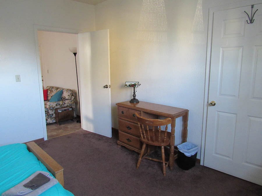Furnished Finder property 612380_5 photo 8