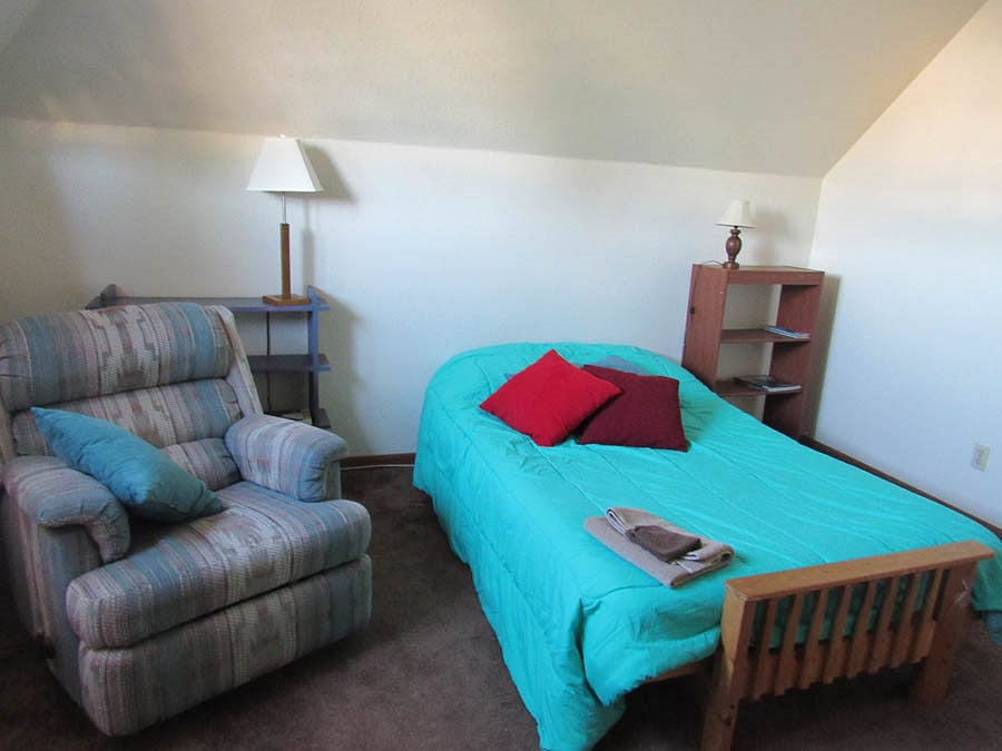 Furnished Finder property 612380_5 photo 9