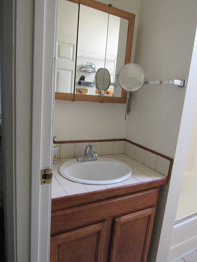 Furnished Finder property 612380_5 photo 15