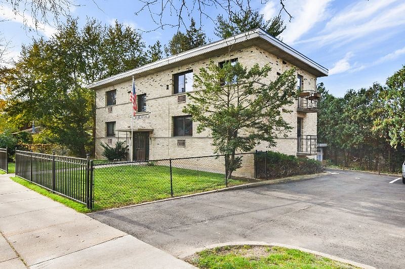 Furnished Finder property 612394_1 photo 20