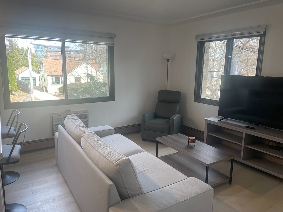 Furnished Finder property 612394_2 photo 11