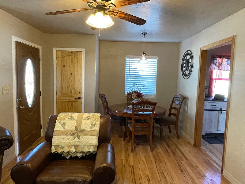 Furnished Finder property 612400_1 photo 15